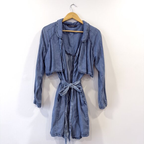 Mason by Suki Chambray Belted Denim Trench Jacket - Large - Picture 2 of 10